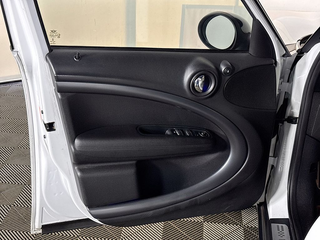 2015 MINI Cooper S Countryman Base