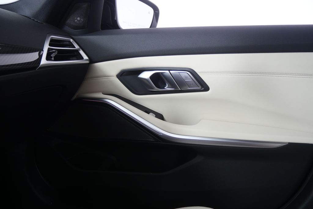 Thumbnail: 2026 BMW M3 - 28