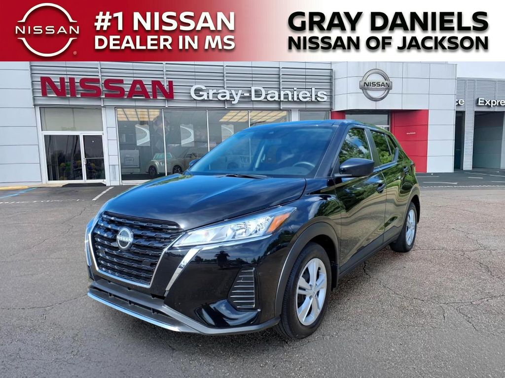 Used 2025 Nissan Kicks Play SUV