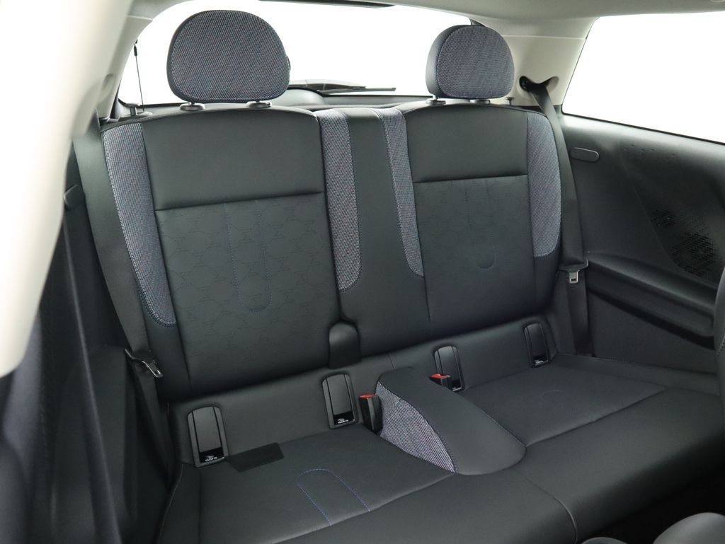 Thumbnail: 2025 MINI Cooper - 25