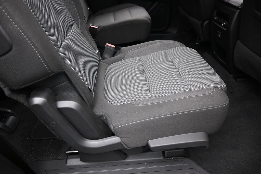Used 2023 Sterling Gray Metallic Chevrolet LT image 38