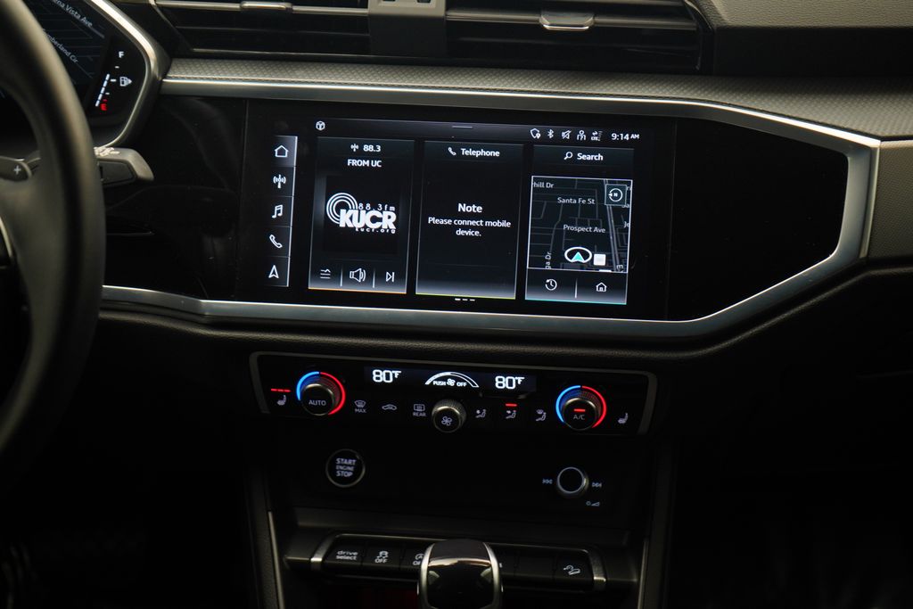 Thumbnail: 2023 Audi Q3 - 10