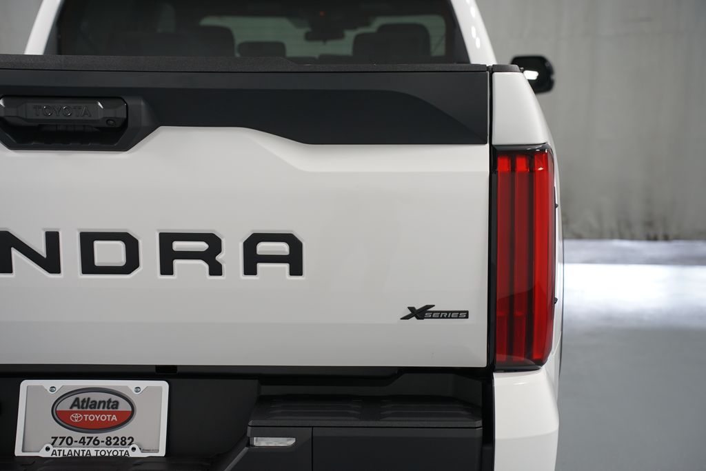 Thumbnail: 2025 Toyota Tundra - 10