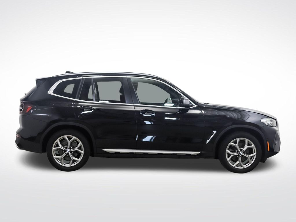 Thumbnail: 2023 BMW X3 - 6