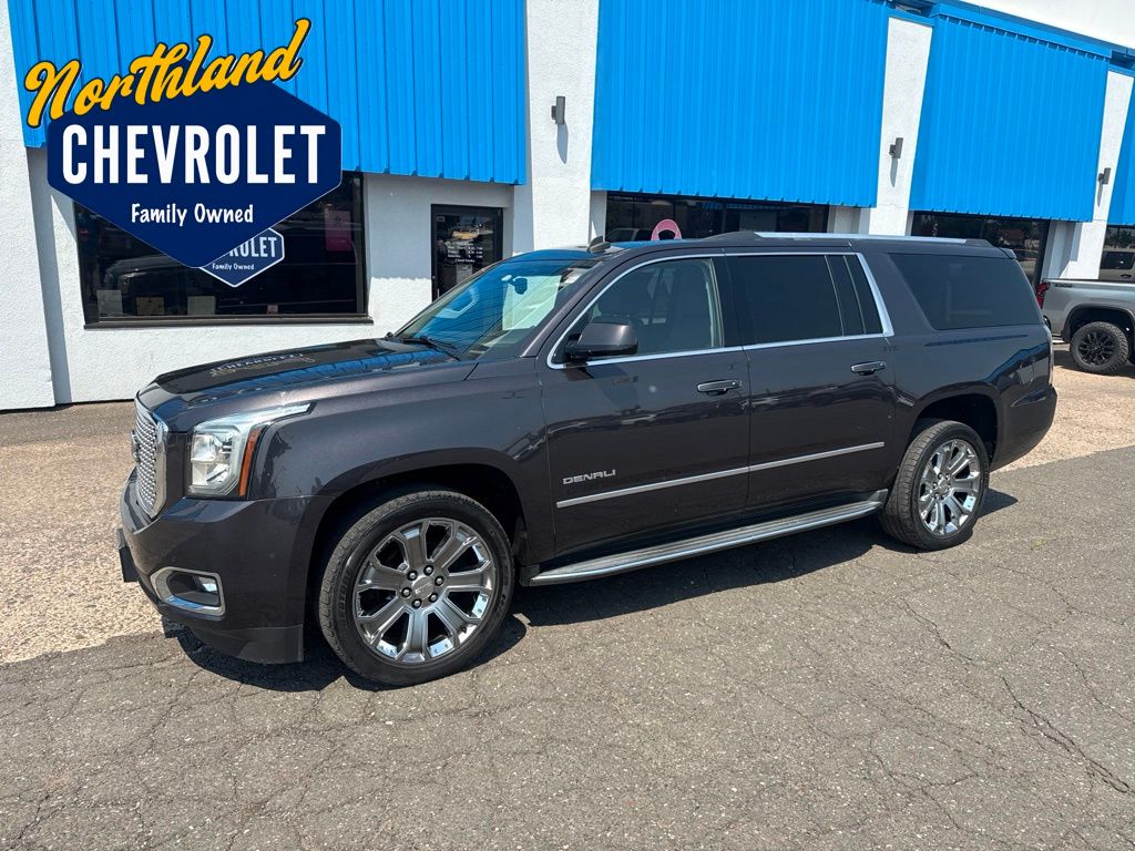2015 GMC Yukon XL Denali 4WD