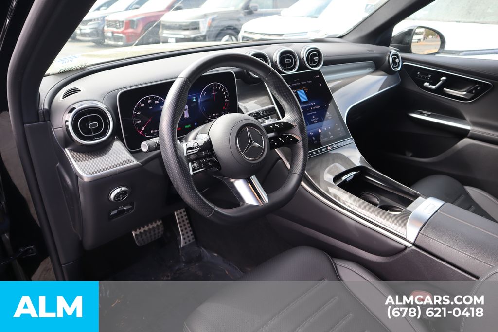 Used 2025 Black Mercedes-Benz GLC 350e image 9