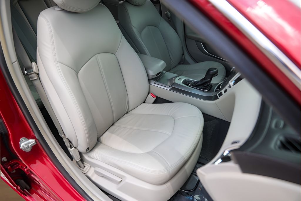 Used 2011 Red Cadillac Base image 27