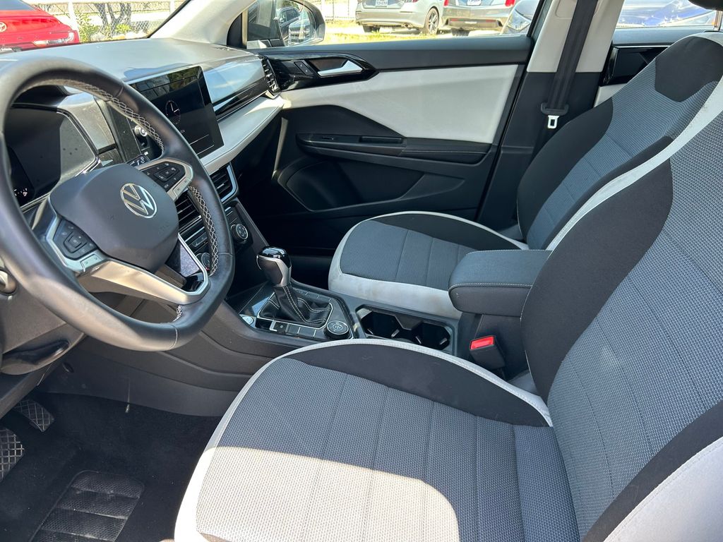 Used 2025 Volkswagen Taos SUV