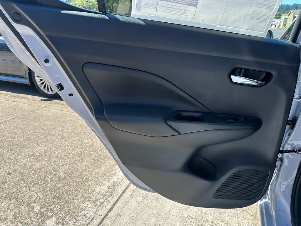 2025 Nissan Versa 1.6 SV