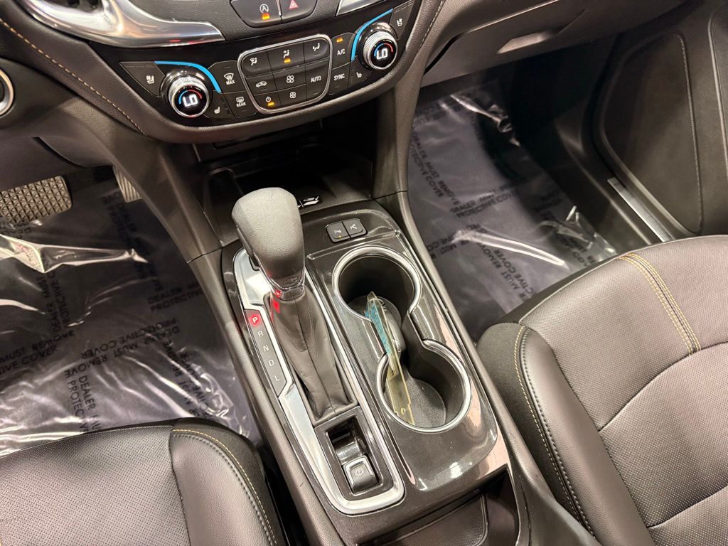 Thumbnail: 2022 Chevrolet Equinox - 19