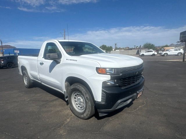 Summit White 2021 Chevrolet Silverado 1500 Pickup Truck 4X2 6-Speed Automatic Overdrive