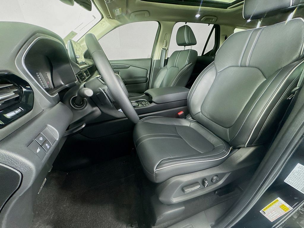 New Car 2025 Honda Pilot  Elite For Sale Under $60,000 In Austin, Texas