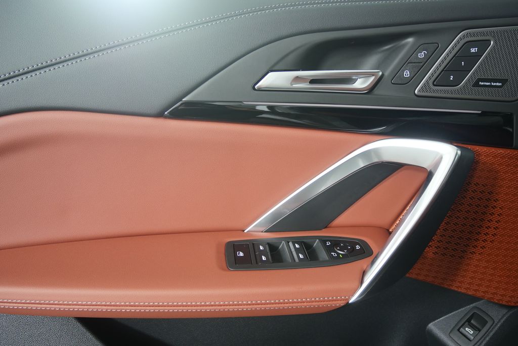 Thumbnail: 2026 BMW X1 - 8