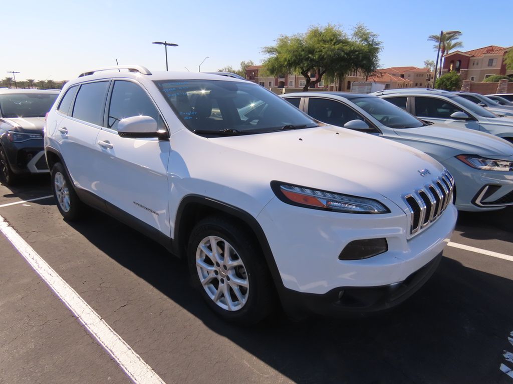 Thumbnail: 2018 Jeep Cherokee - 2