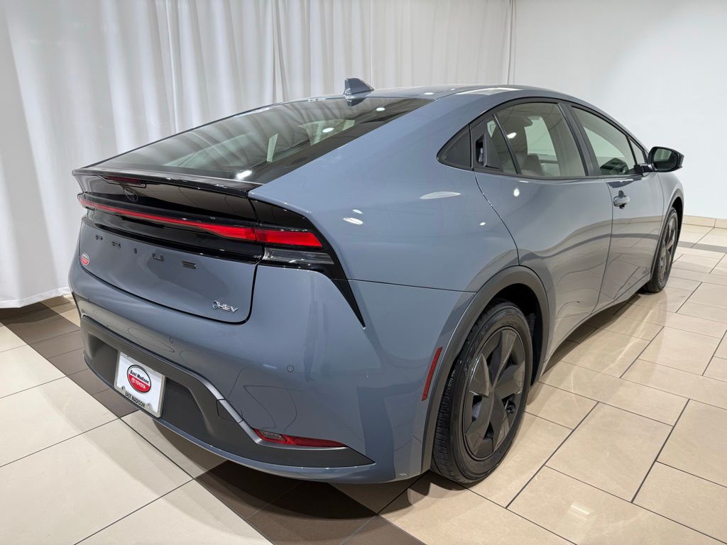 Thumbnail: 2025 Toyota Prius - 5