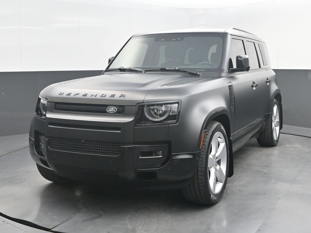  2025 Land Rover Defender 110 P400 X-Dynamic SE AWD   