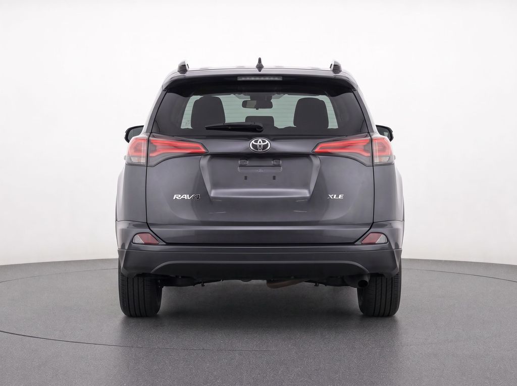 Thumbnail: 2017 Toyota RAV4 - 4