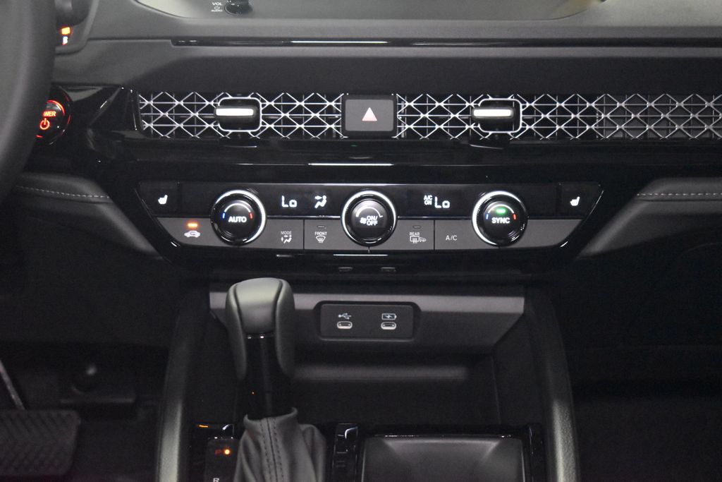 Thumbnail: 2025 Honda Accord - 12