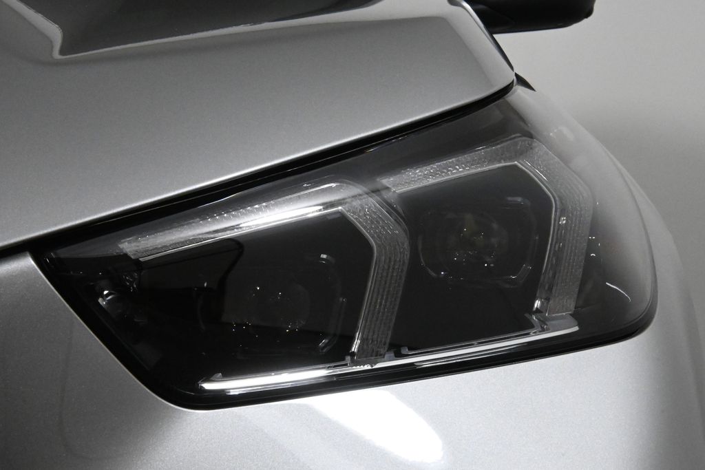 Thumbnail: 2025 BMW X1 - 11