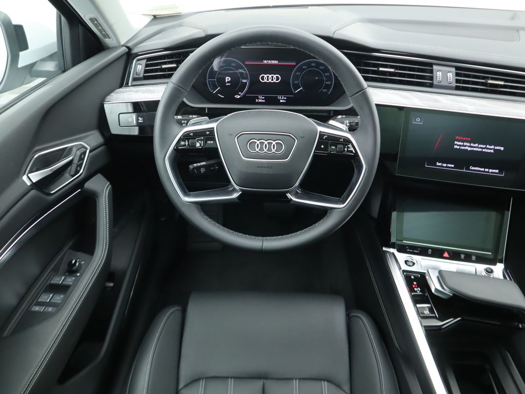 2024 Audi Q8 e-tron  11