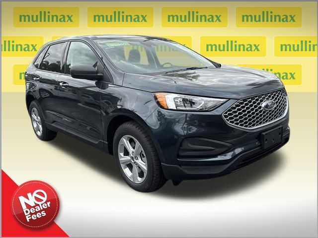 2024 Ford Edge SE's photo