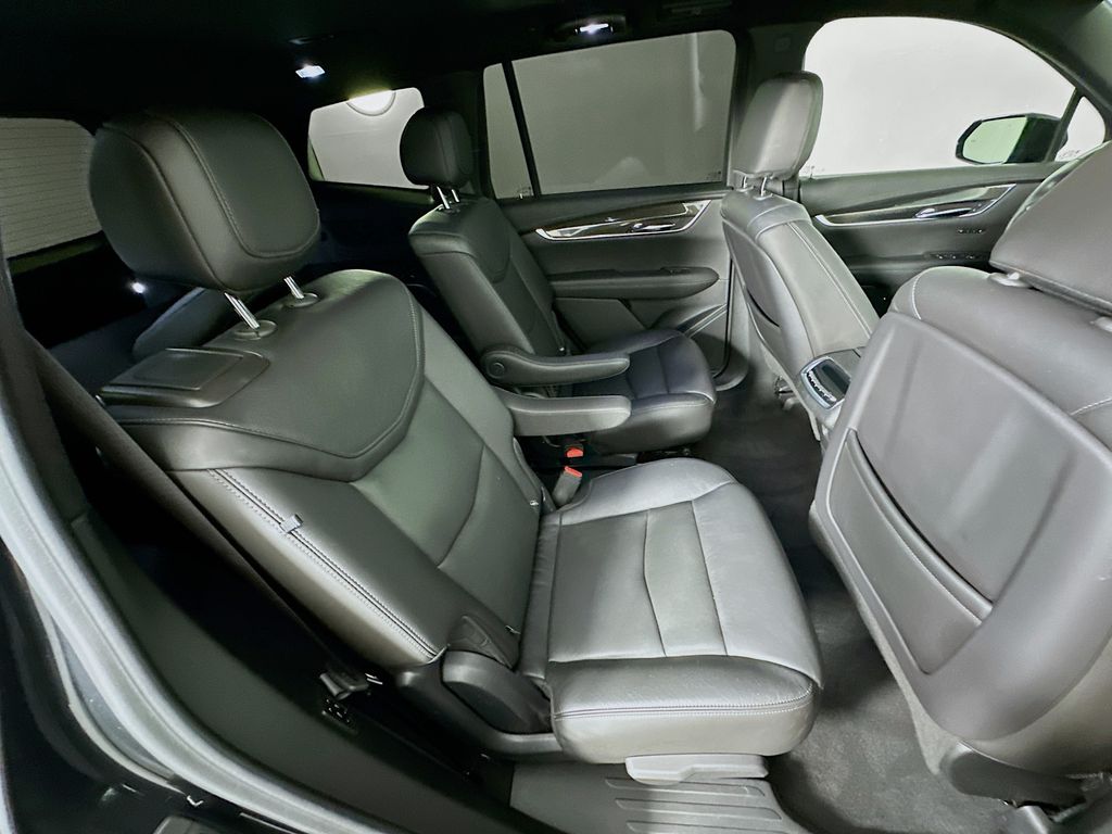 2020 Cadillac XT6 Sport 27