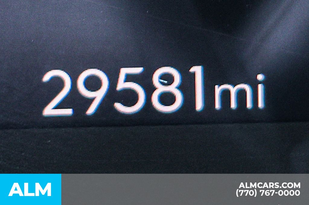 Used 2025 White Buick Preferred image 56