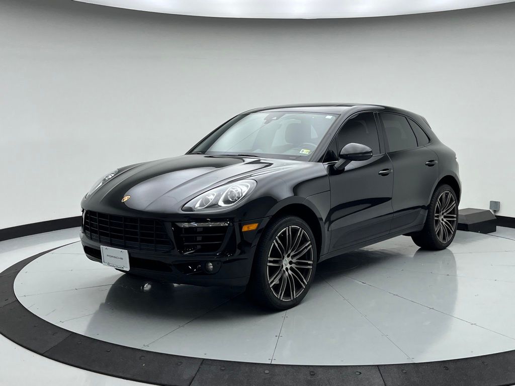 2018 Porsche Macan S -
                  Chantilly, VA