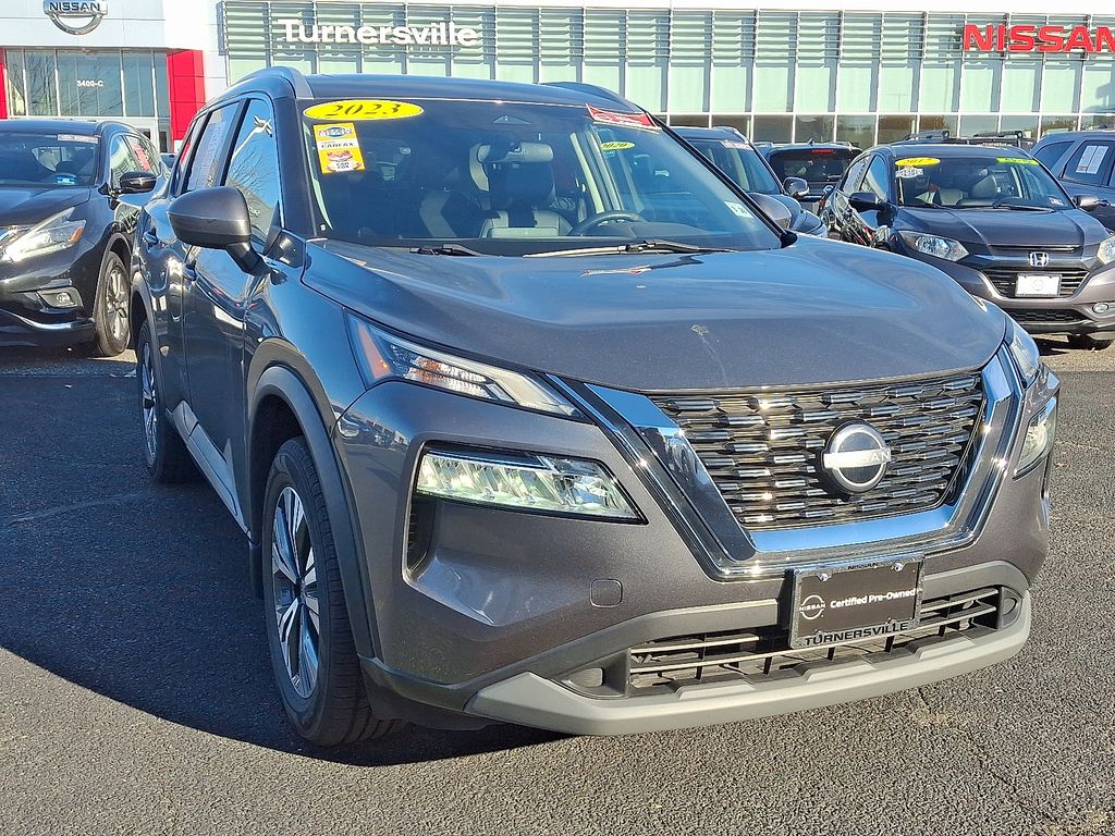 Thumbnail: 2023 Nissan Rogue - 3