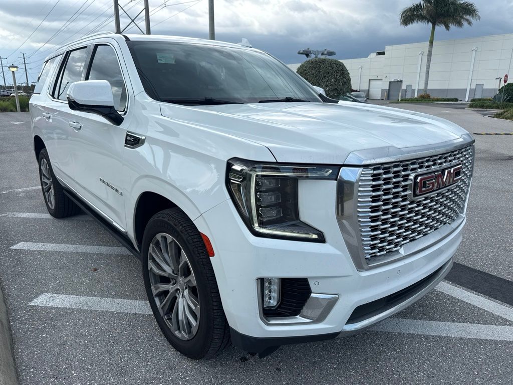 Used 2022 Summit White GMC Denali image 3