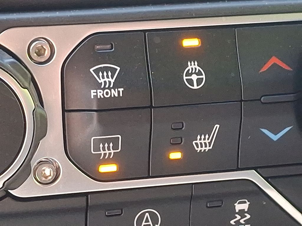 2023 Jeep Wrangler Sport S 23
