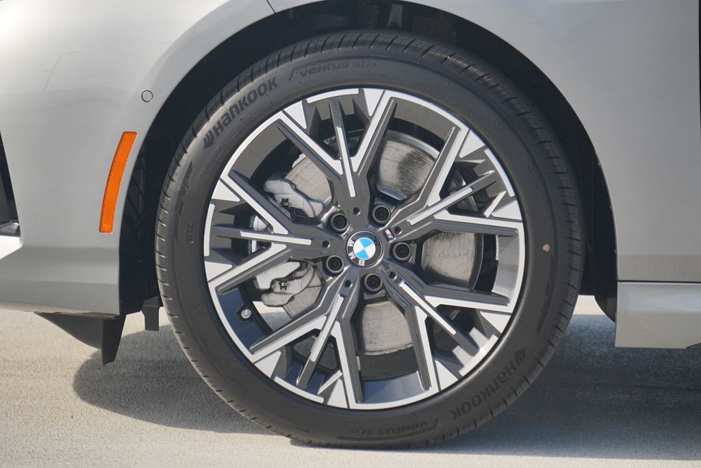 Thumbnail: 2026 BMW 2 Series - 5