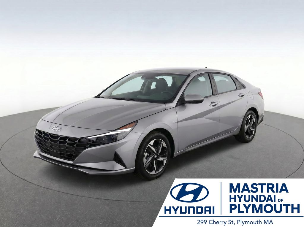 Fluid Metal 2023 Hyundai Elantra Sedan Front-Wheel Drive Continuously Variable Transmission