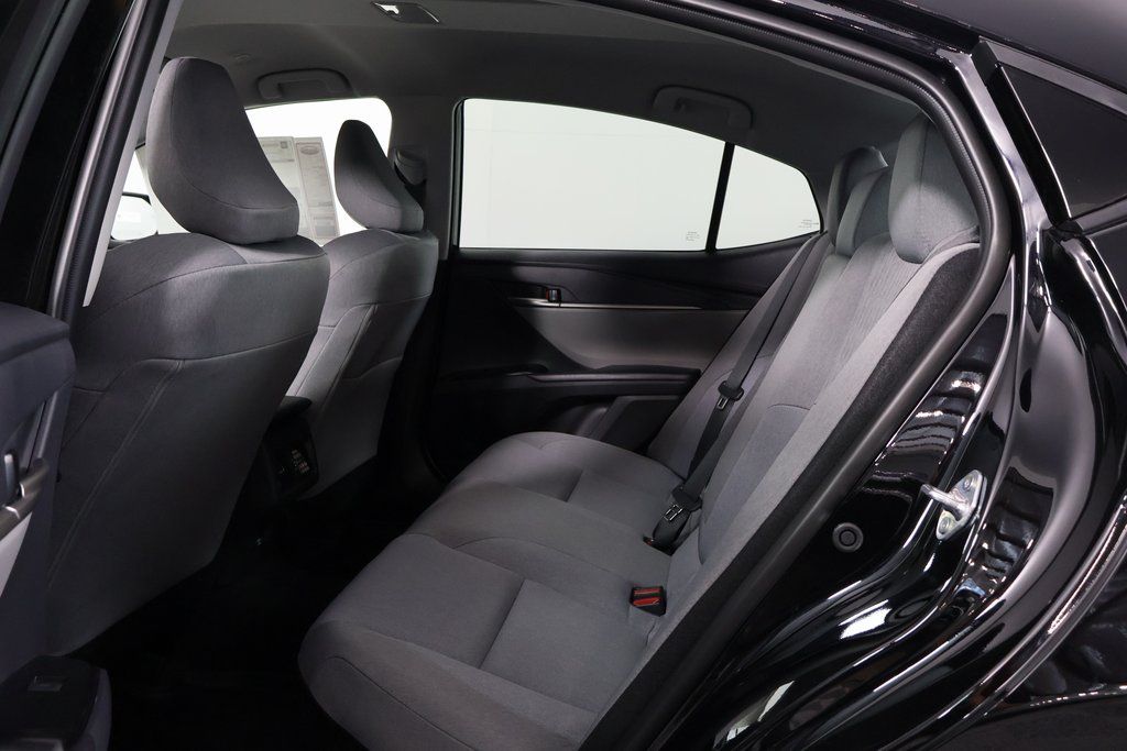 Thumbnail: 2026 Toyota Camry - 6