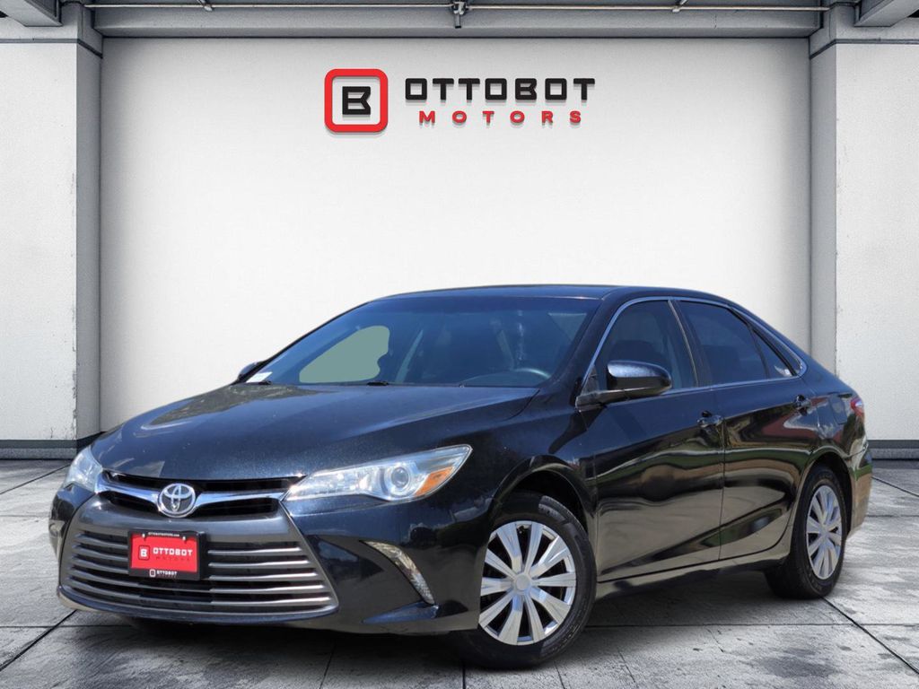Cosmic Gray Mica 2017 Toyota Camry Sedan Front-Wheel Drive 6-Speed Automatic