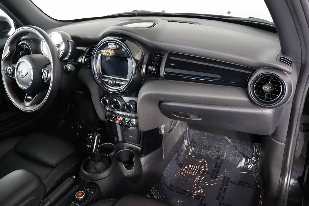 Thumbnail: 2020 MINI Cooper - 8
