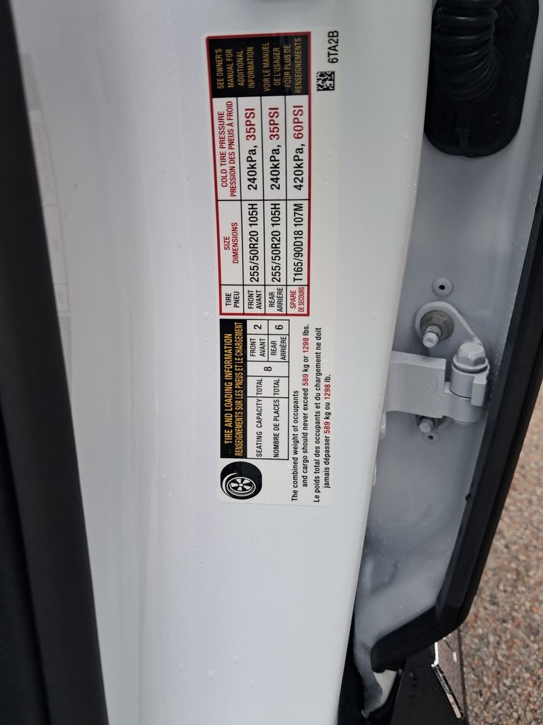 2026 Nissan Pathfinder Platinum White at South Hills Kia