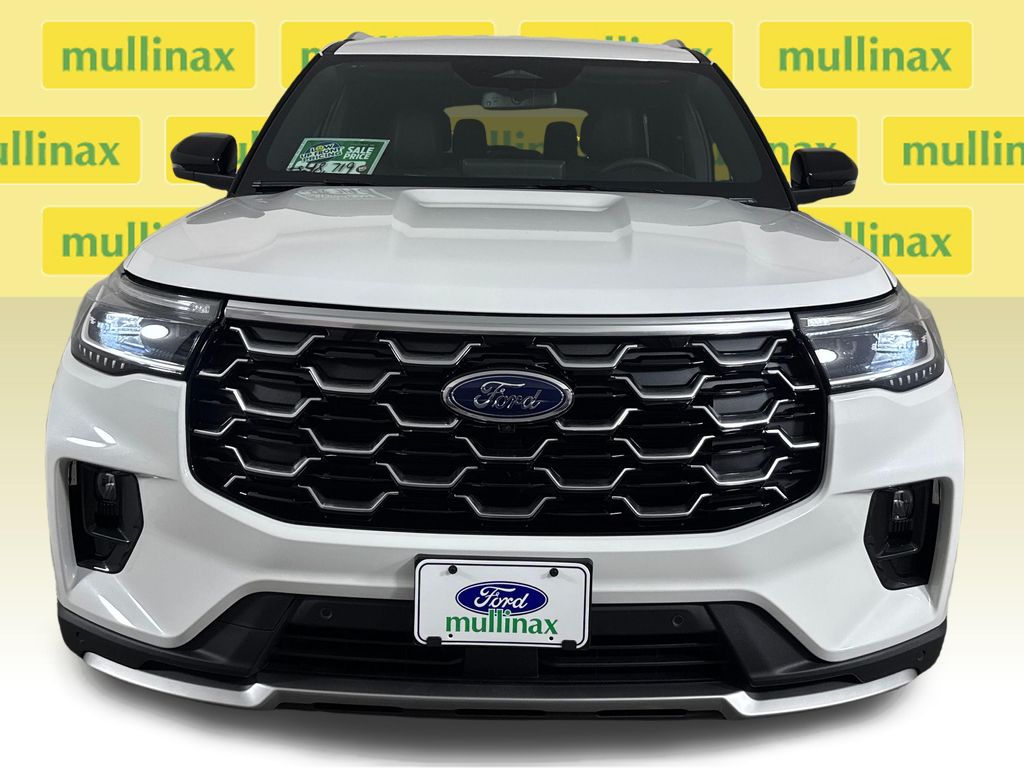 New 2026 White Ford Platinum image 17
