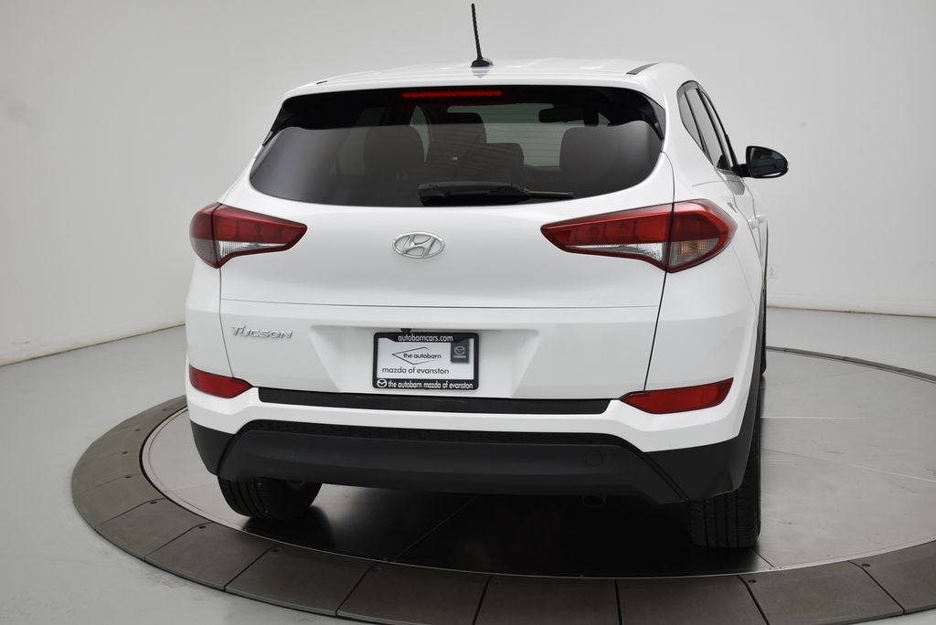 2016 Hyundai Tucson SE photo