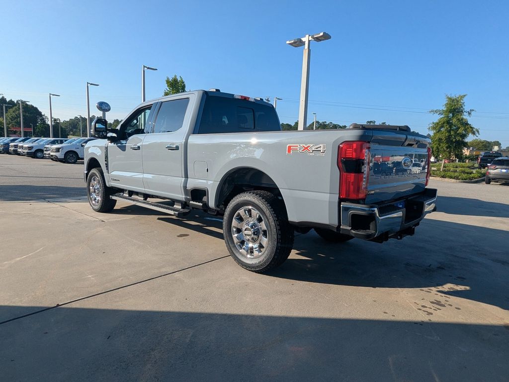 2025 Ford F-250 Super Duty Lariat