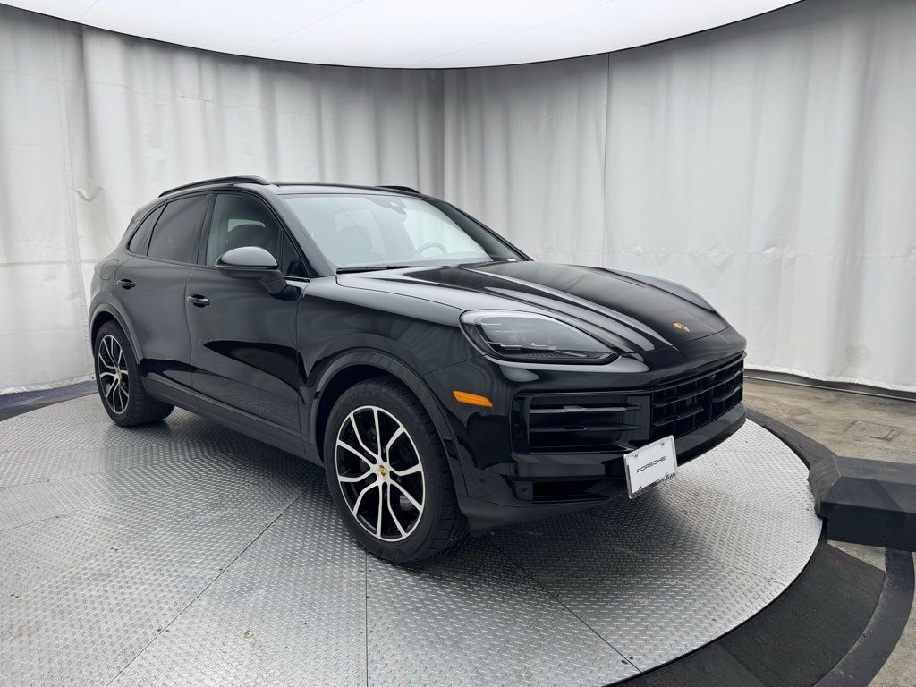 Thumbnail: 2024 Porsche Cayenne - 8