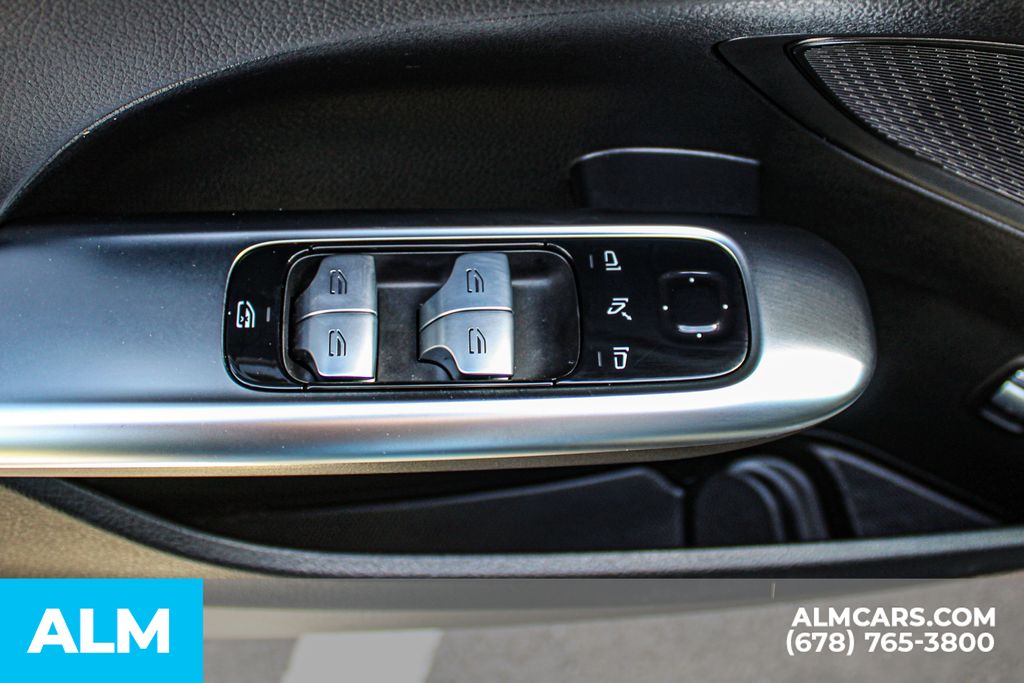 Used 2025 Black Mercedes-Benz C 300 image 36