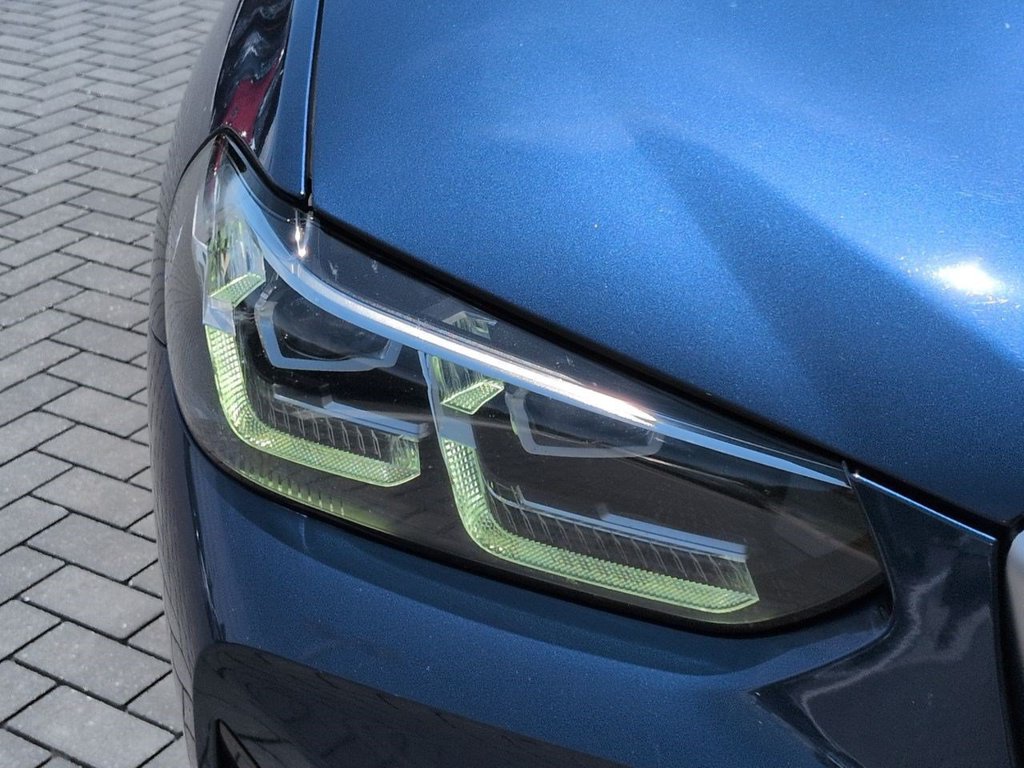 Used 2023 Blue BMW xDrive30i image 11