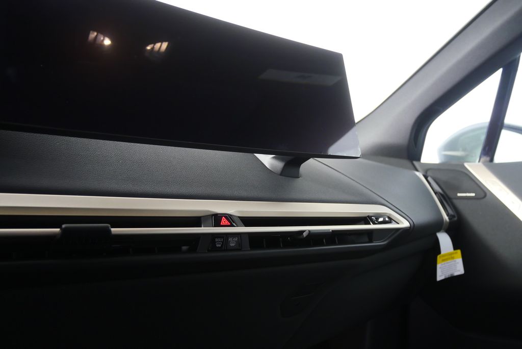 Thumbnail: 2026 BMW iX - 20