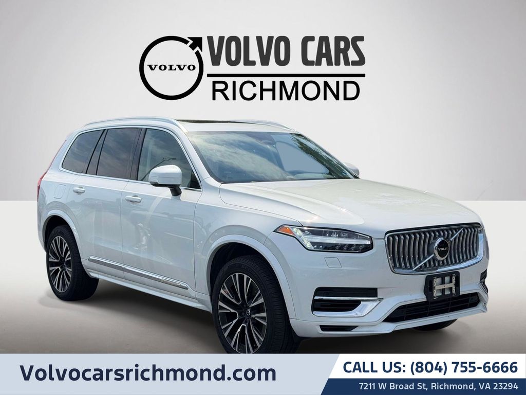 2023 Volvo XC90 Recharge T8 Core Bright Theme