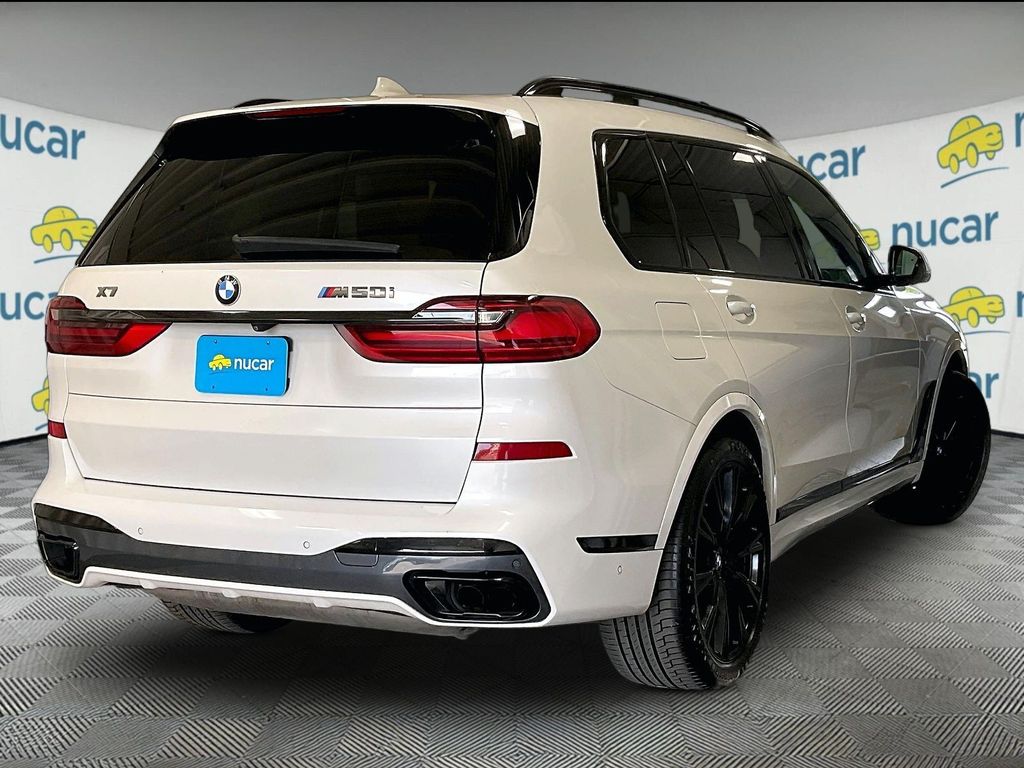 2022 BMW X7 — photo 6
