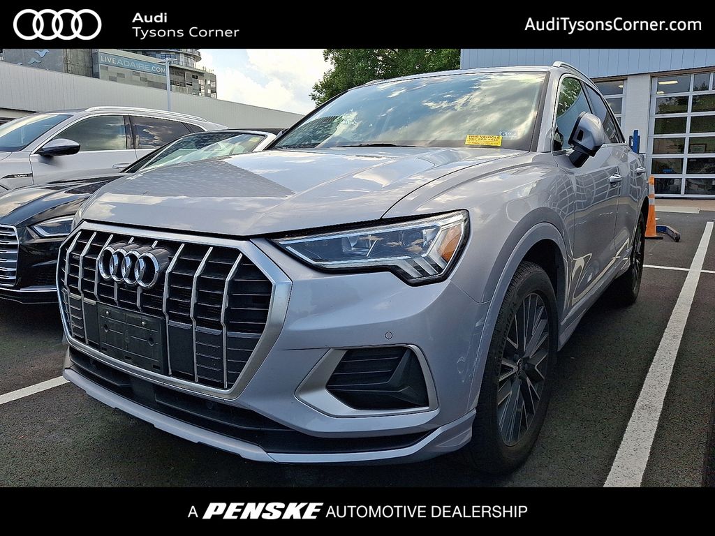 Thumbnail: 2022 Audi Q3 - 1