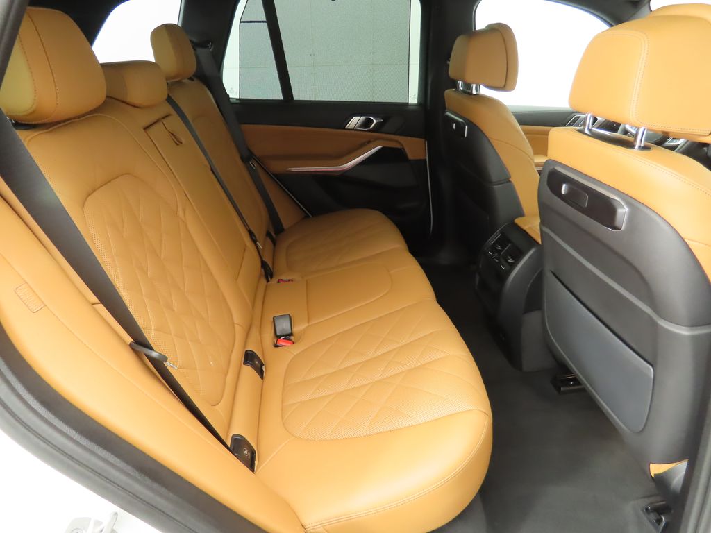 Thumbnail: 2024 BMW X5 - 22