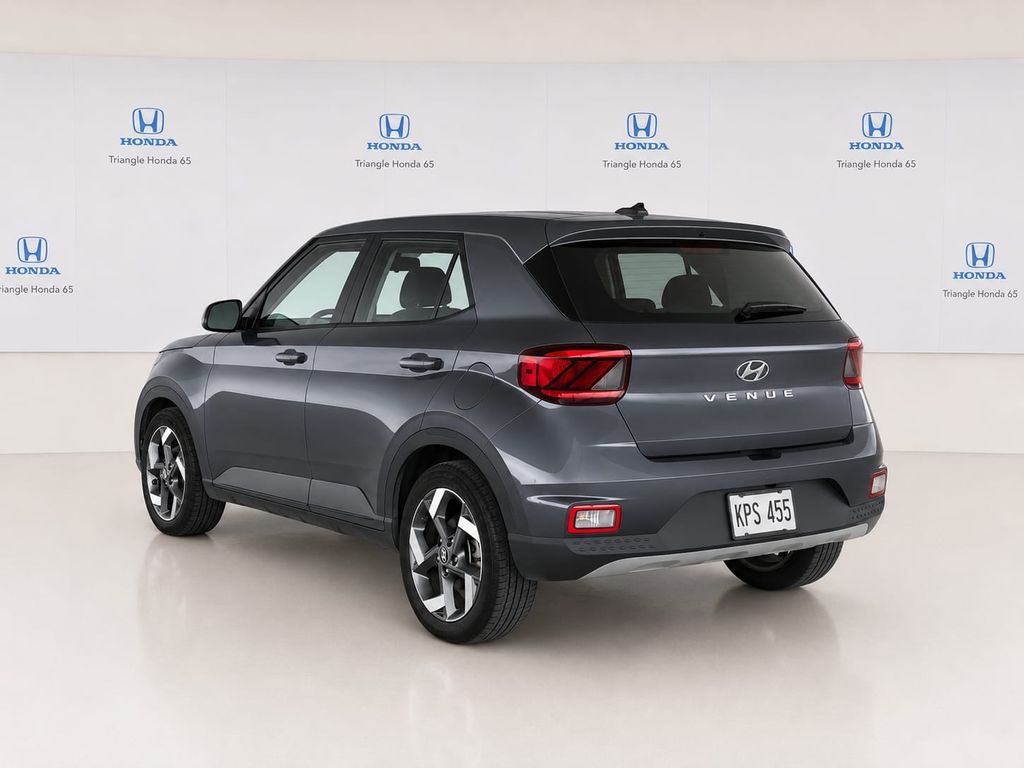 Thumbnail: 2025 Hyundai Venue - 4