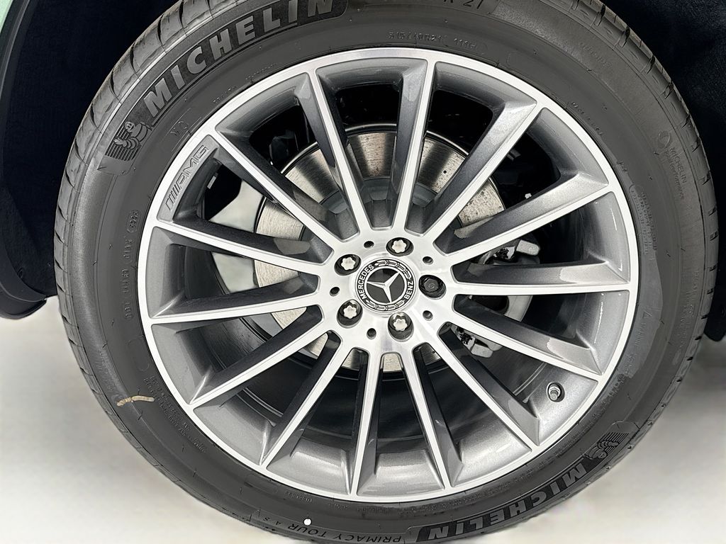 Thumbnail: 2026 Mercedes-Benz GLE - 32